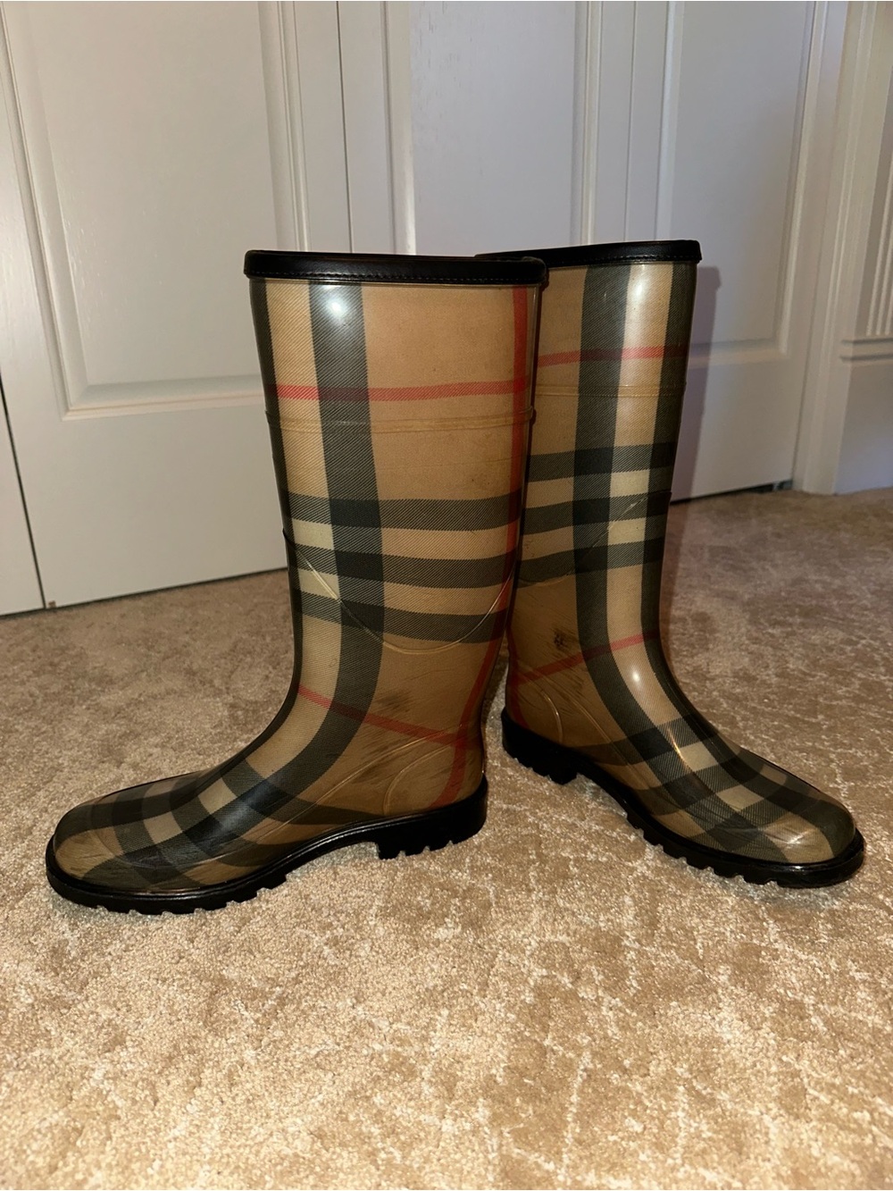 Burberry Women’s Classic Check Tall Rain Boots in Beige/Black - Picture 5 of 6